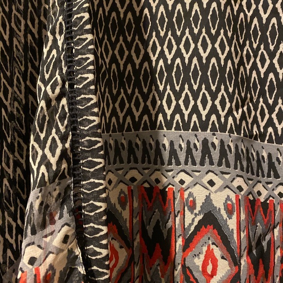 Patterned Embroidered Kimono - Picture 2 of 2